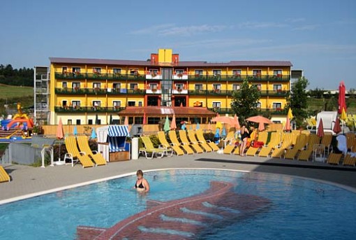 Reiters Familientherme in Stegersbach mit Thermenhotel PuchasPlus